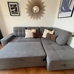 Sunny Comfy Apartment
